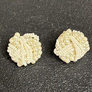 Chunky Elegant Faux Pearl Cluster Earrings Pierced Vintage